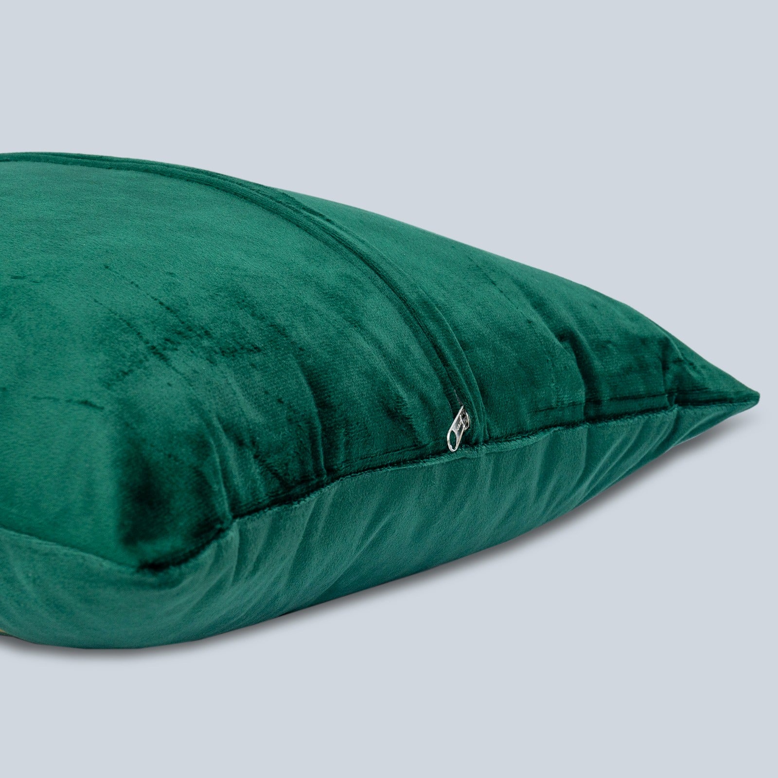 Premium Green Velvet Cushion - Luxury Home Decor